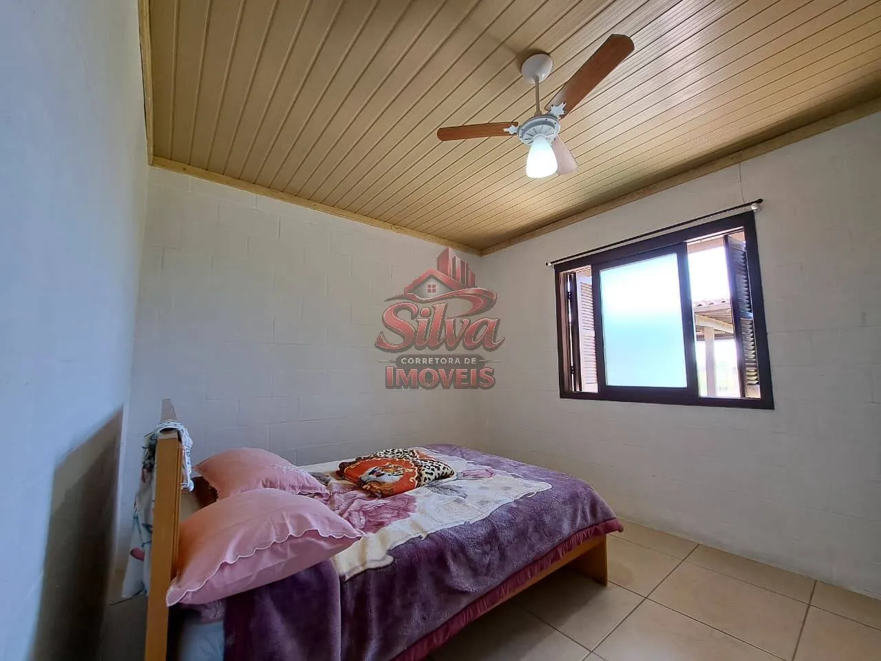 Imagem C200 | Casa 3 Dormitórios em Região de Moradores