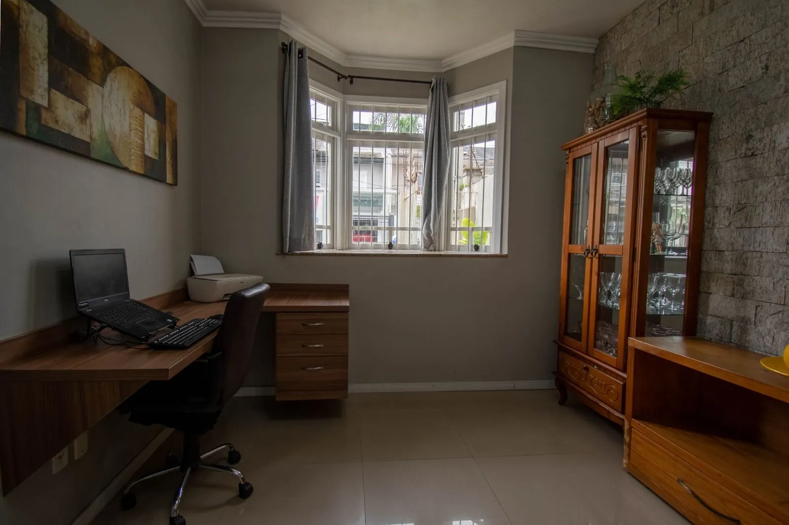 Imagem Casa sobrado no bairro Mont Serrat em Canoas