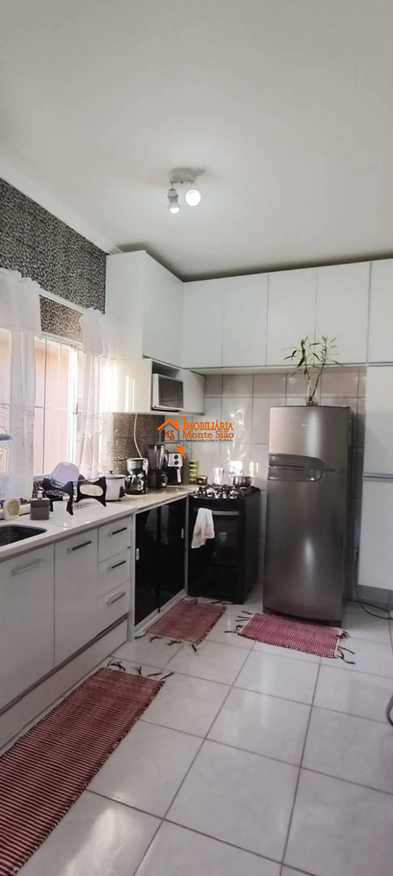 Imagem Sobrado com 5 dormitórios à venda, 180 m² por R$ 460.000,00 - Jardim Presidente Dutra - Guarulhos/SP