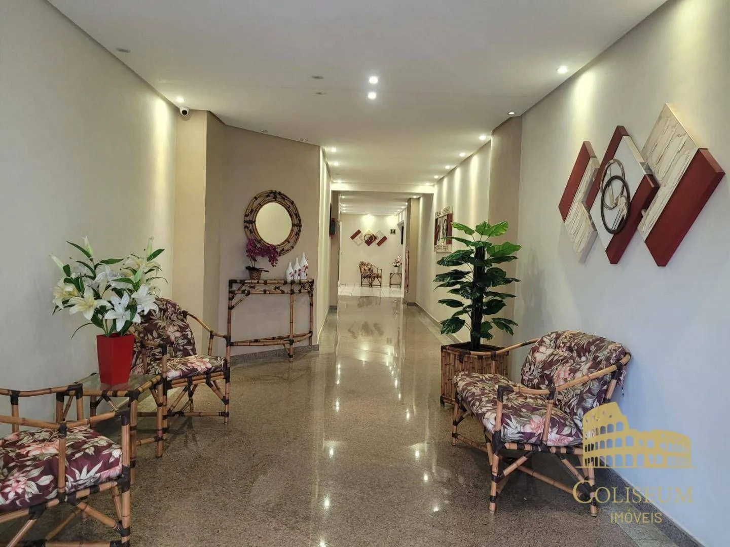 Imagem Apartamento com 1 dormitório à venda, 57 m² por R$ 335.000,00 - Vila Assunção - Praia Grande/SP