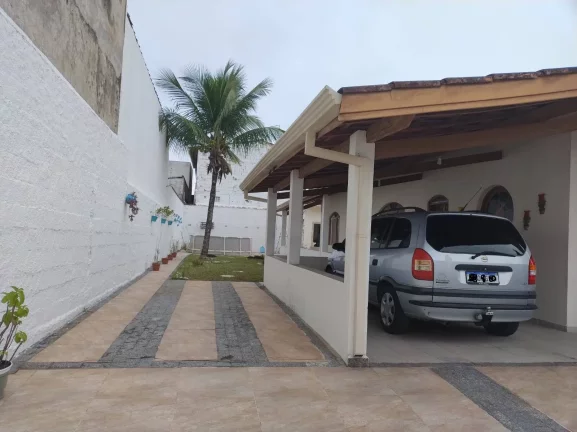 Imagem CASA TÉRREA EM 2 LOTES MAIS EDICULA