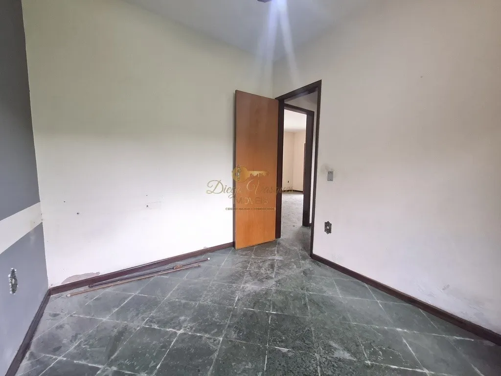 Imagem Casa para Venda em Teresópolis / RJ no bairro Pessegueiros