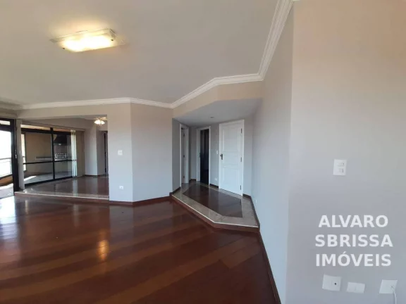 Imagem Apartamento com 4 vagas, 4 dormitórios sendo 2 suítes, todos com armários, portas balcões, venezianas automáticas e lindas vistas. 287m2. 1 por andar