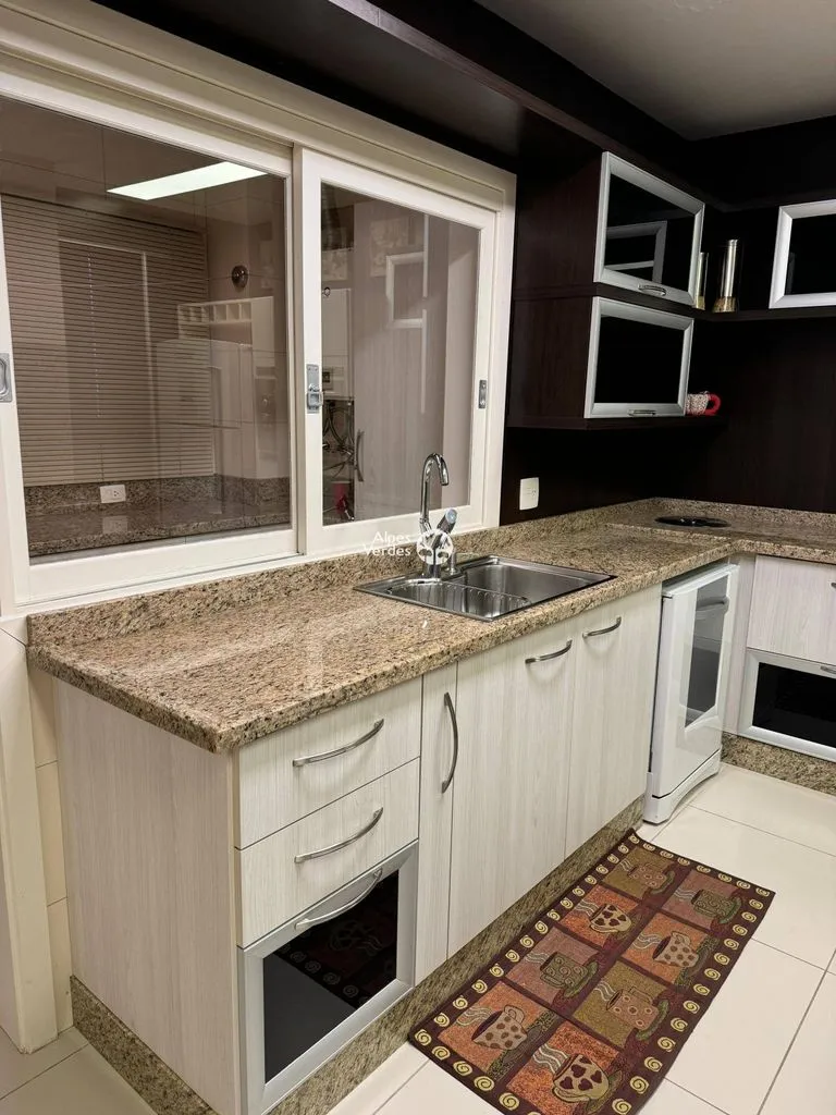 Imagem Vende-se apto no centro de Gramado- 4 Quartos- R$4.250.000,00