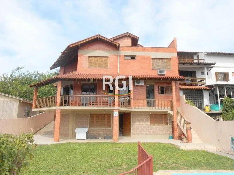 Imagem Casa para Venda - 430m², 3 dormitórios, sendo 1 suites, 2 vagas - Vila Nova