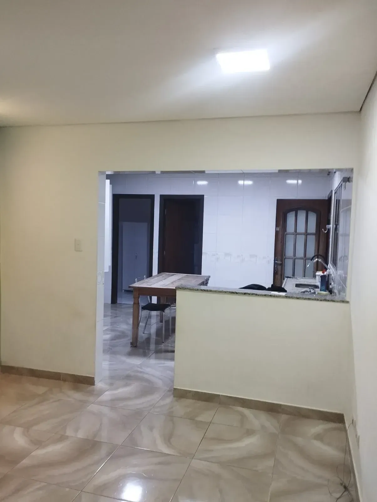 Imagem Casa com 2 Quartos para Alugar, 100 m² em Vila Brasílio Machado - São Paulo