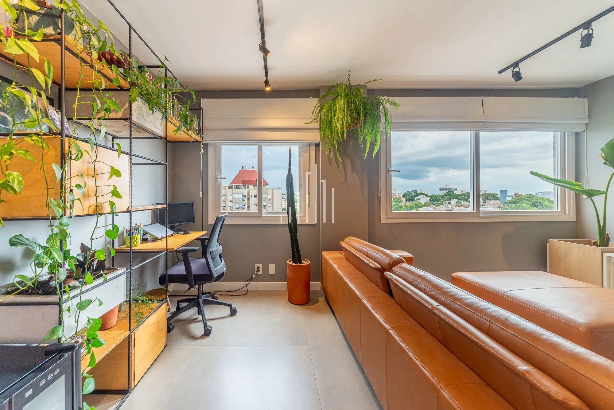 Imagem Apartamento mobiliado 60m² | 1 dormitório | Andar alto | Vista livre | 1 vaga