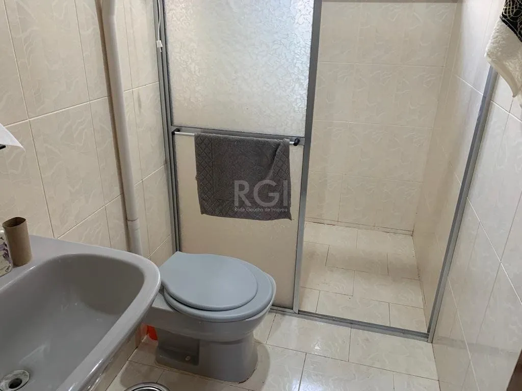 Imagem Casa para Venda - 179m², 4 dormitórios, sendo 1 suites, 3 vagas - Centro