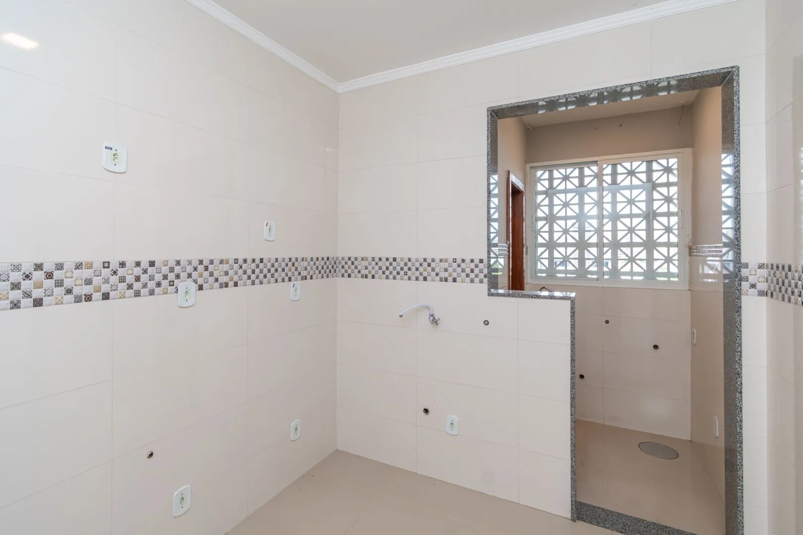 Imagem Apartamento 2 dormitorios, no Menino Deus reformado