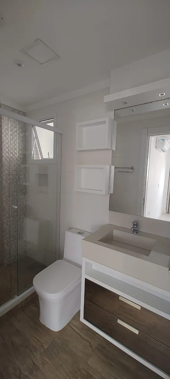 Imagem Apartamento com 03 Quartos e 02 vagas em Torres (01 suíte)