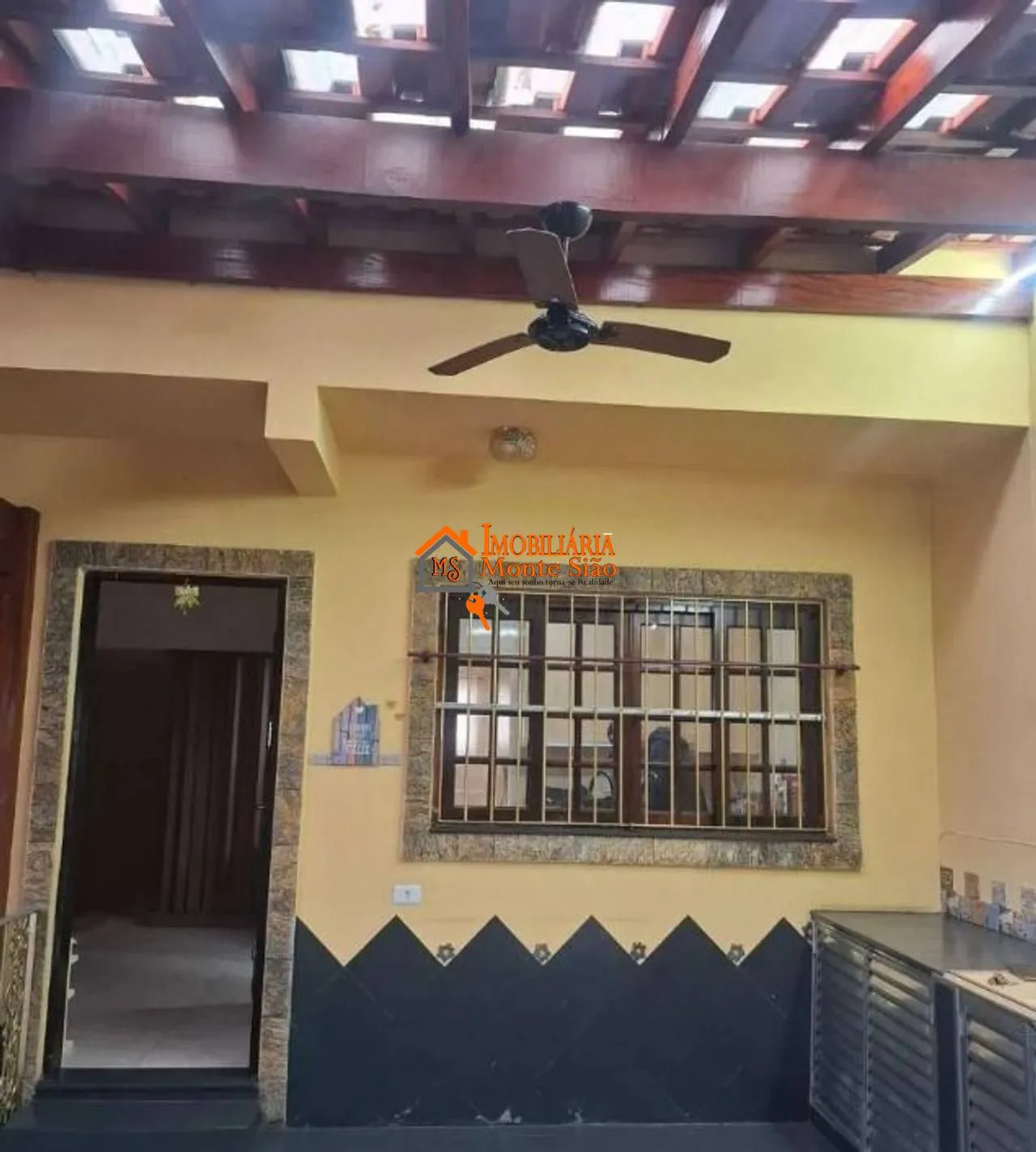 Imagem Sobrado com 3 dormitórios à venda, 100 m² por R$ 550.000,00 - Jardim Vila Galvão - Guarulhos/SP
