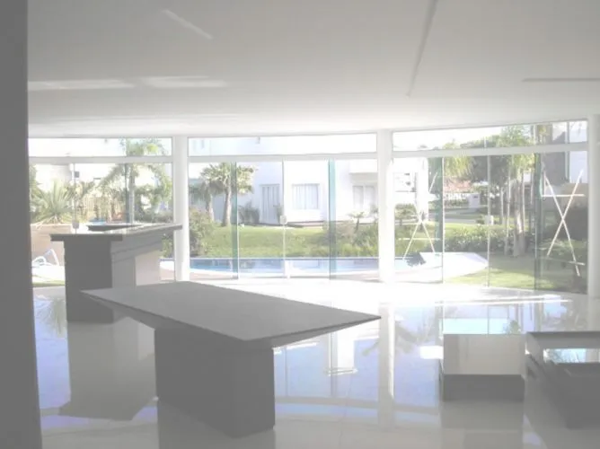 Imagem Casa para Venda - 462m², 6 dormitórios, sendo 6 suites, 3 vagas - Atlântida