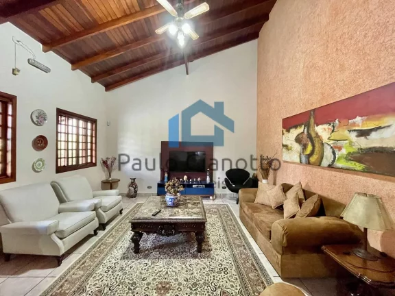 Imagem Casa de Luxo na Chácara dos Lagos Granja Viana
