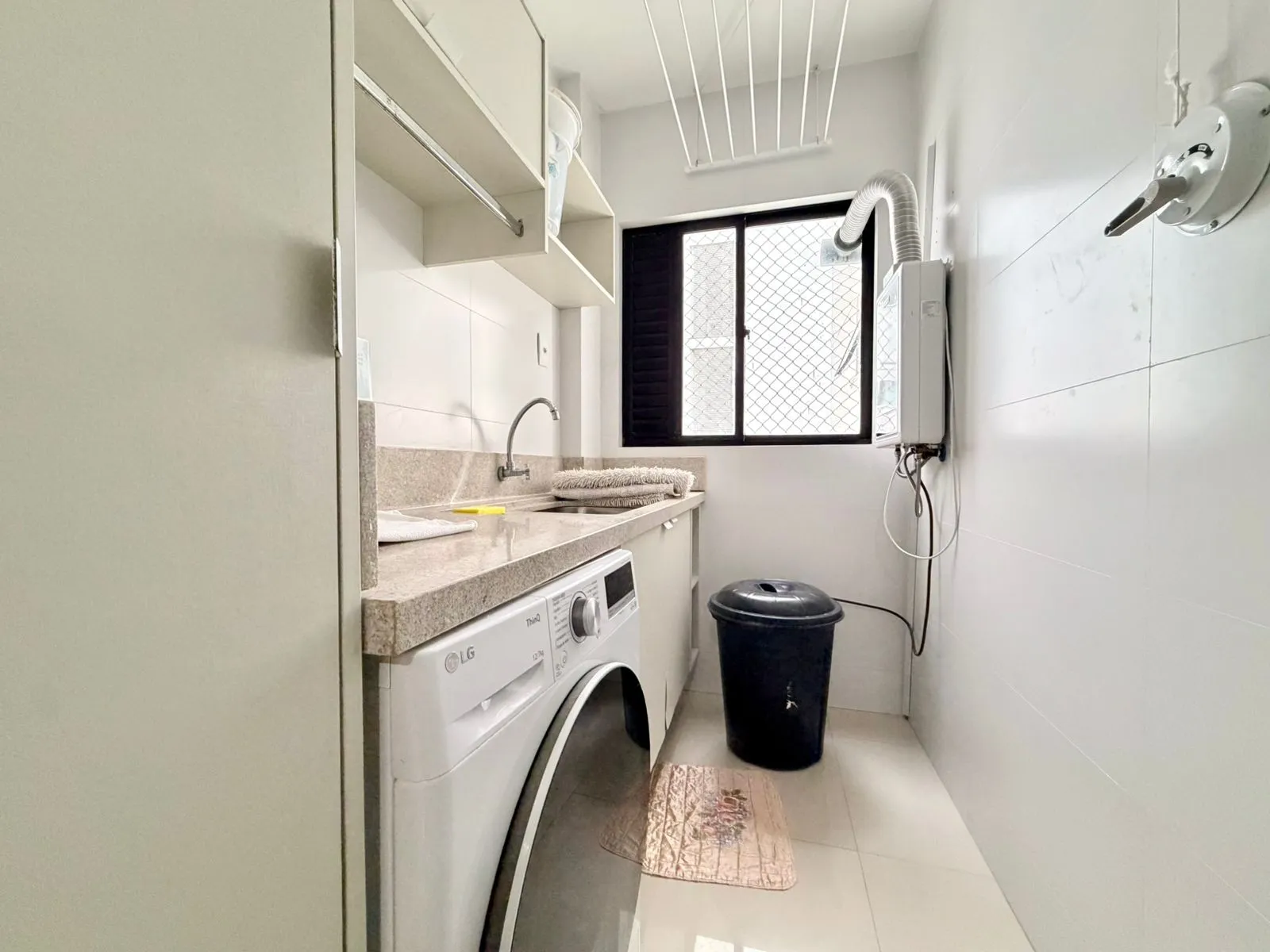 Imagem Apartamento com vista para o mar à venda com 142m2 por R$ 2.500.000,00
