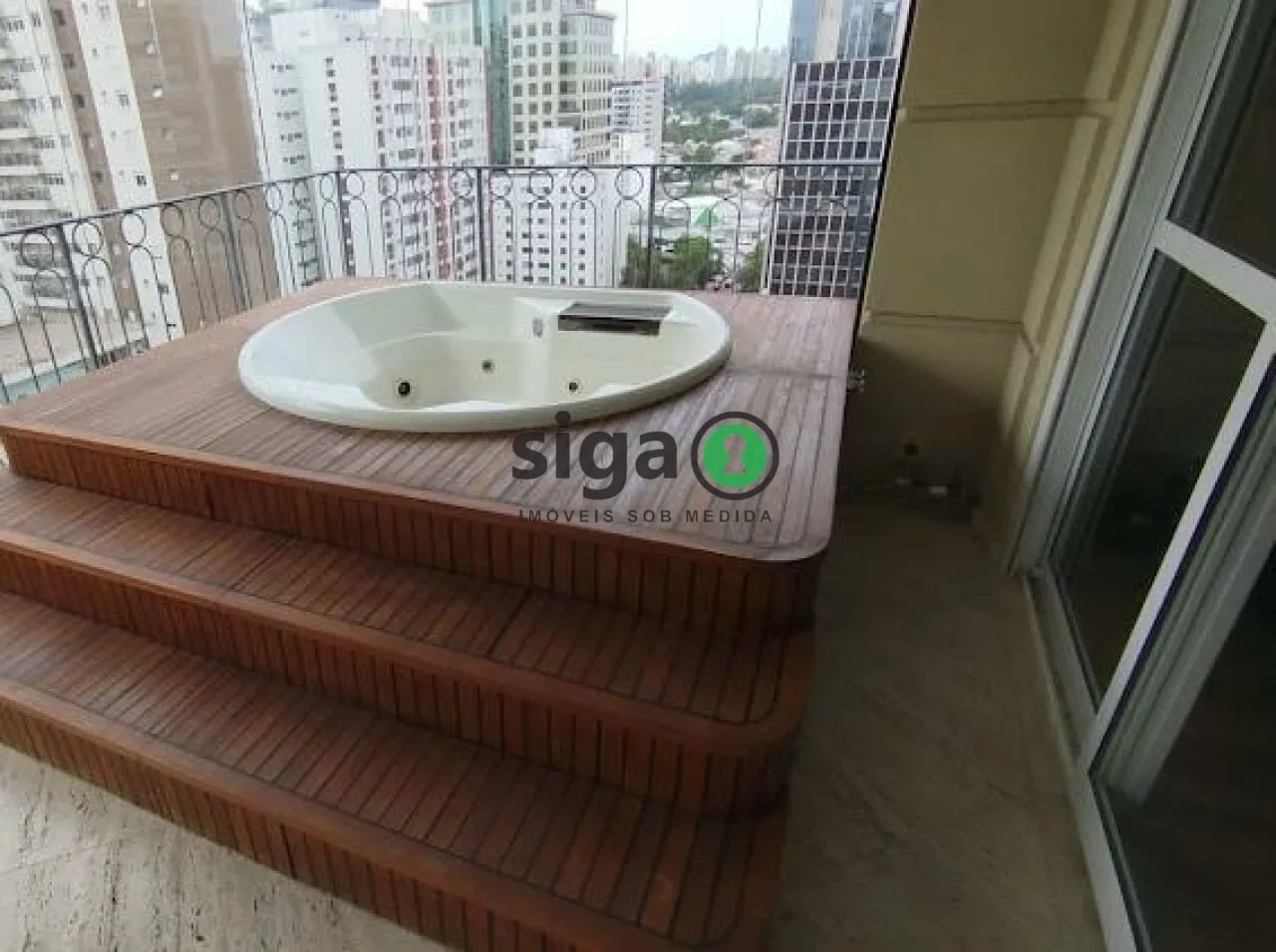 Imagem Apto para locação com 512m², 4 suites, Semi mobiliado na Vila Nova Conceição, 8 vagas
