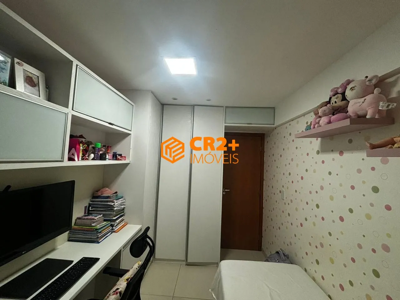Imagem Vendo Apartamento na Encruzilhada | Vista Livre | Andar Alto- 70m²