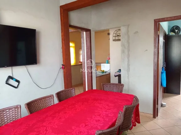 Imagem Sobrado com ponto comercial de esquina - São Cristóvão - Barra Velha - SC