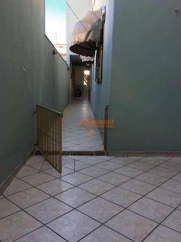 Imagem Sobrado com 3 dormitórios à venda, 421 m² por R$ 954.000,00 - Parque Continental II - Guarulhos/SP