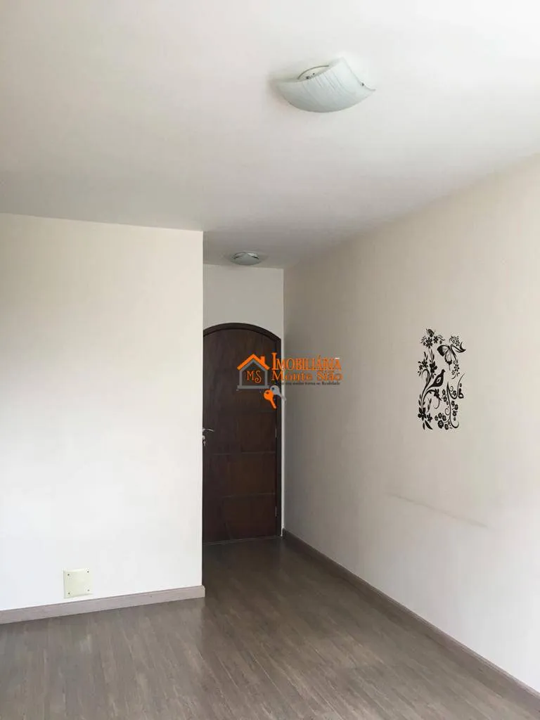Imagem Apartamento com 2 dormitórios à venda, 70 m² por R$ 320.000,00 - Vila Leonor - Guarulhos/SP