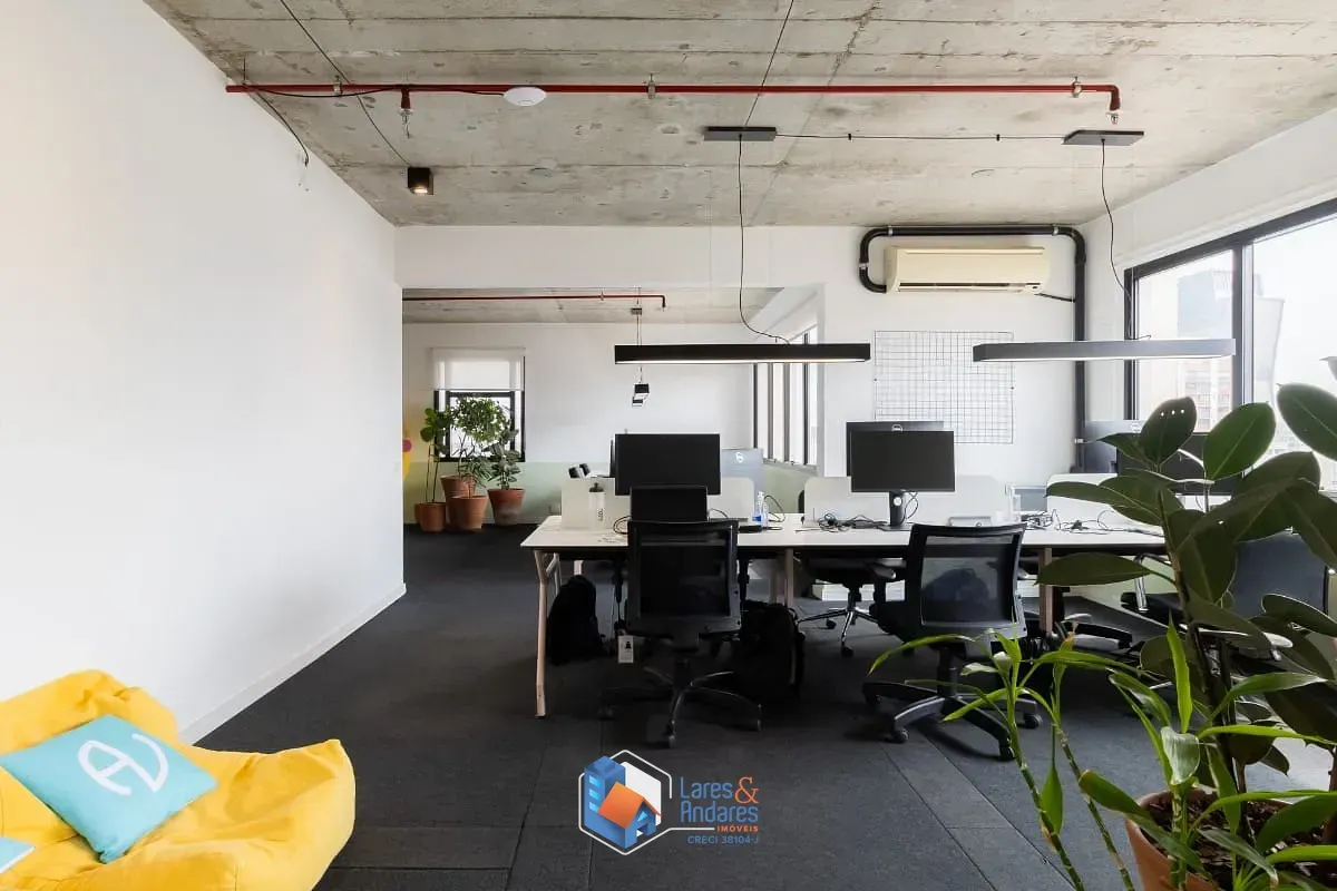 Imagem Conjunto comercial para venda em Pinheiros, 65m²