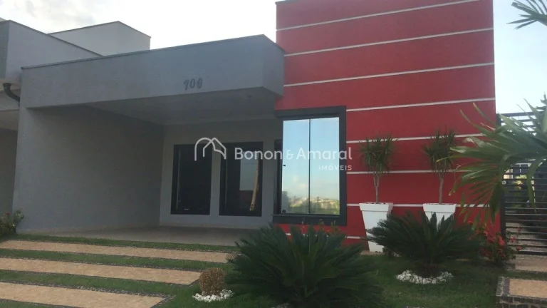 Imagem Linda casa à venda no Condomínio Real Park Sumaré, 3 quartos, 2 suítes

São 2 suíte com muitos...