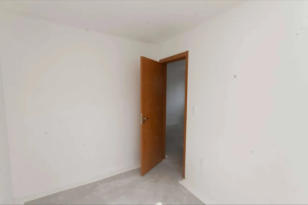 Imagem Apartamento novo ao lado da estação Colonial.
