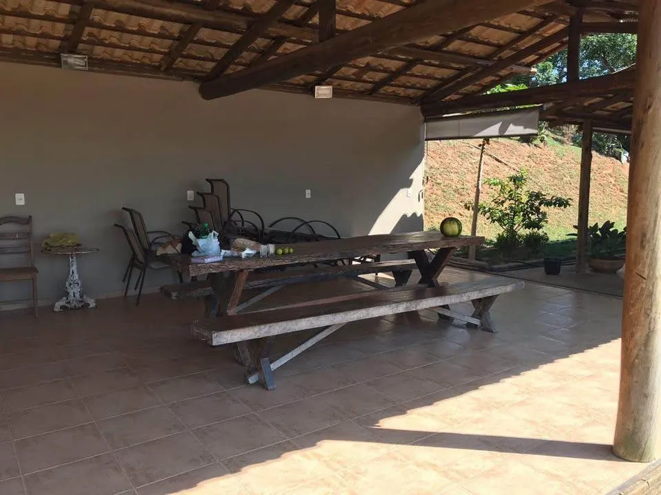 Imagem Otima chácara a venda em Itatiaiuçu/MG , Área com aproximadamente 2.000m²