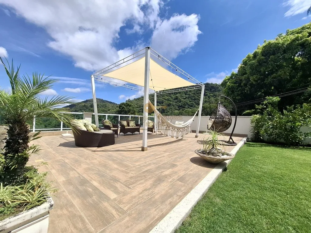 Imagem Casa para Venda em Teresópolis / RJ no bairro Albuquerque