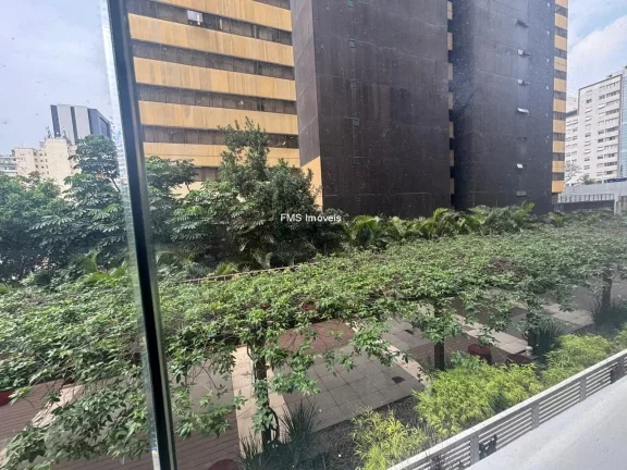 Imagem Apartamento à venda na Consolação - São Paulo: 2 quartos, 1 sala, 2 banheiros, 1 vaga de garagem - 64m² de área.