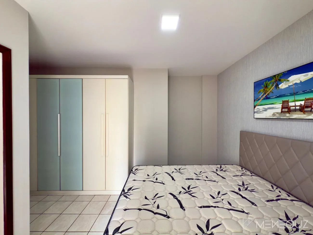 Imagem Exclusivo: Apartamento mobiliado, 3 quartos e DCE, na melhor localização da Praia do Morro.
