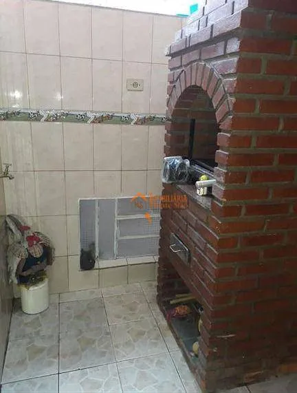 Imagem Sobrado com 3 dormitórios à venda, 2000 m² por R$ 692.000,00 - Jardim Pinhal - Guarulhos/SP