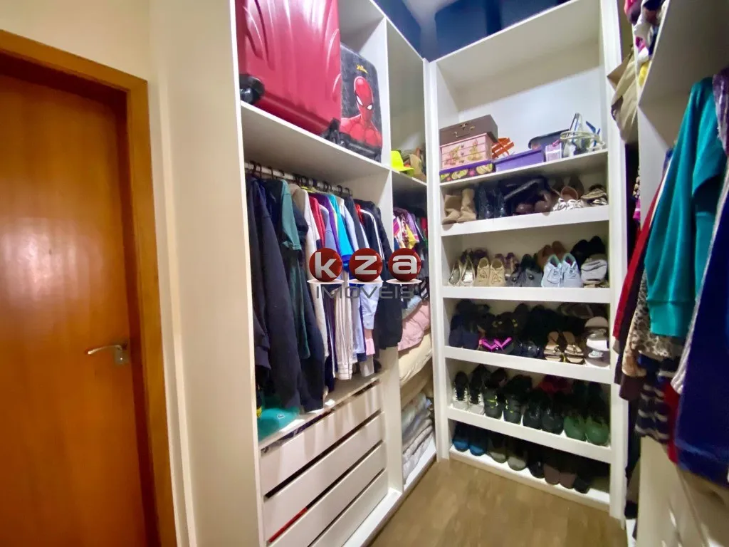 Imagem Imperdível casa em condomínio à venda em Valinhos-SP, Condomínio Villa do Sol, 3 quartos, 3 suítes, 2 salas, 2 vagas, 186m².