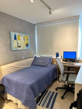 Imagem 1º Andar!!! Apartamento todo no Porcelanato!!! Armários em todos os Cômodos!!! Ar condicionado!!! Suíte com Closet!!! SQS 403!!!
