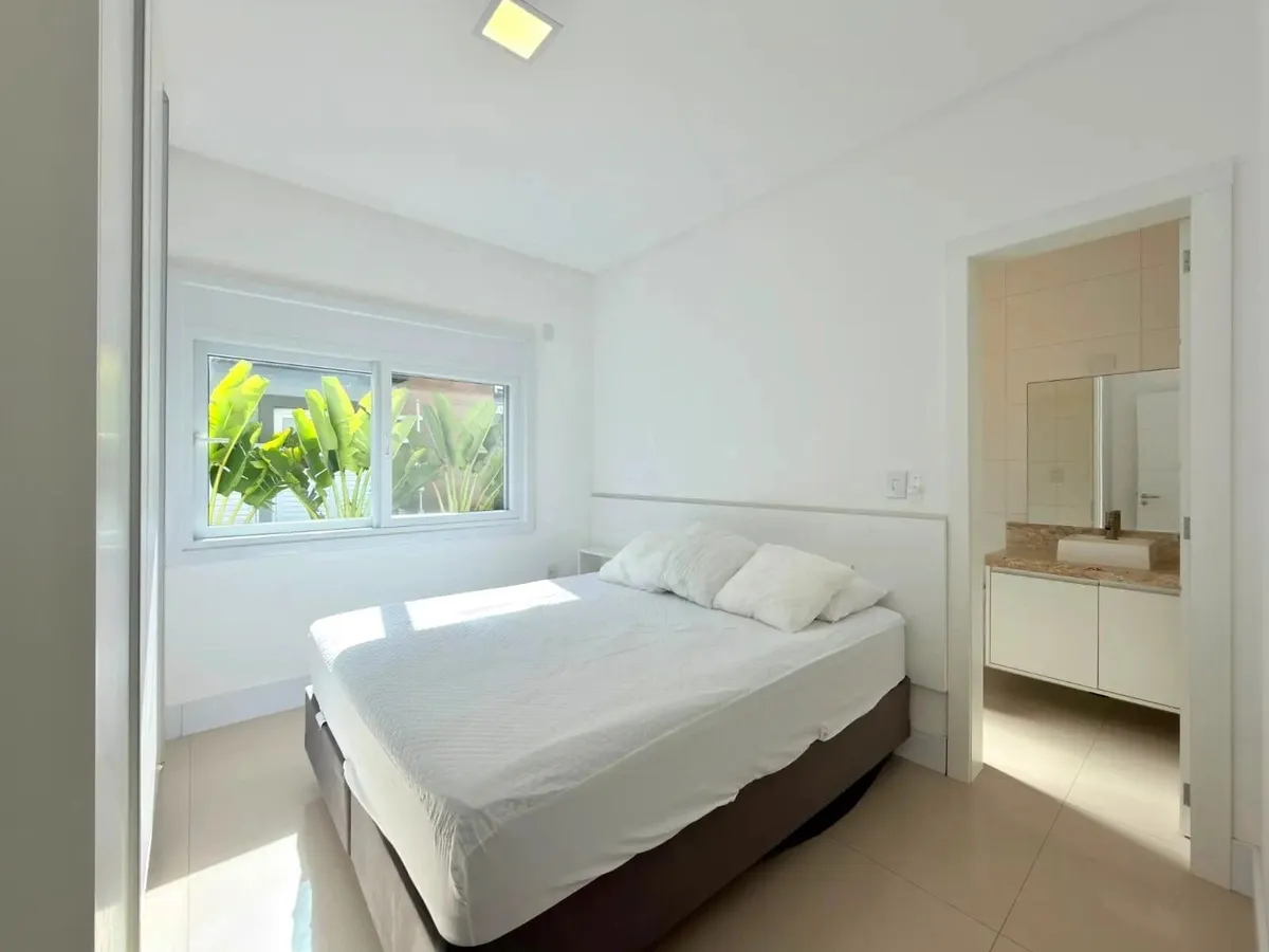 Imagem CASA EM CONDOMÍNIO À VENDA