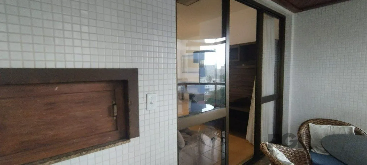 Imagem Apartamento à venda em Menino Deus, Porto Alegre RS - com infra completa