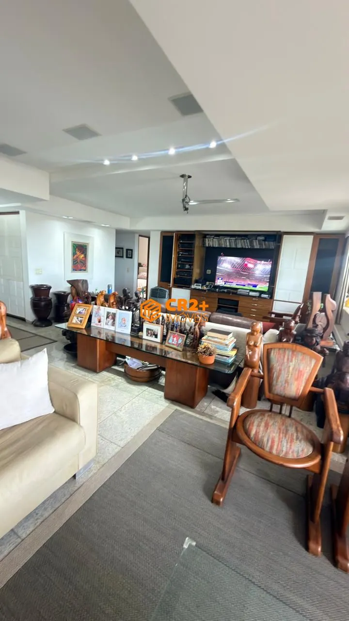 Imagem Vendo Cobertura com 318m² no Espinheiro