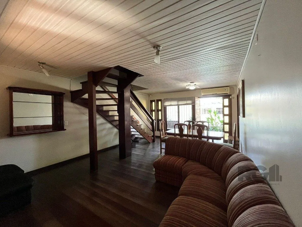 Imagem Casa de 262m², bairro Anchieta