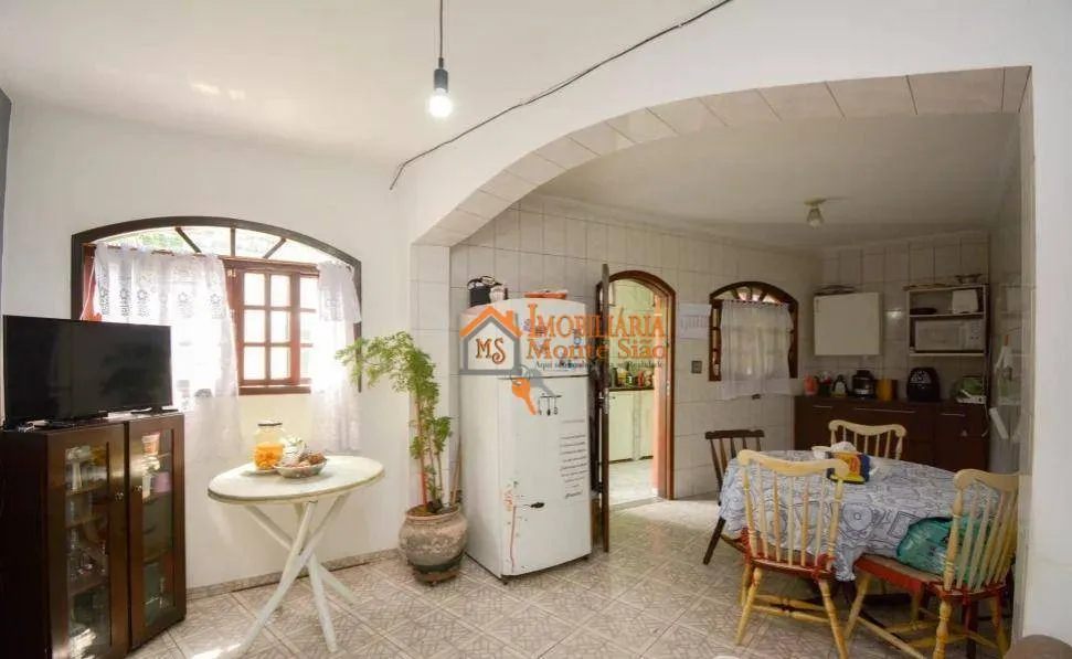 Imagem Casa com 3 dormitórios à venda, 400 m² por R$ 570.000,00 - Jardim Iporanga - Guarulhos/SP