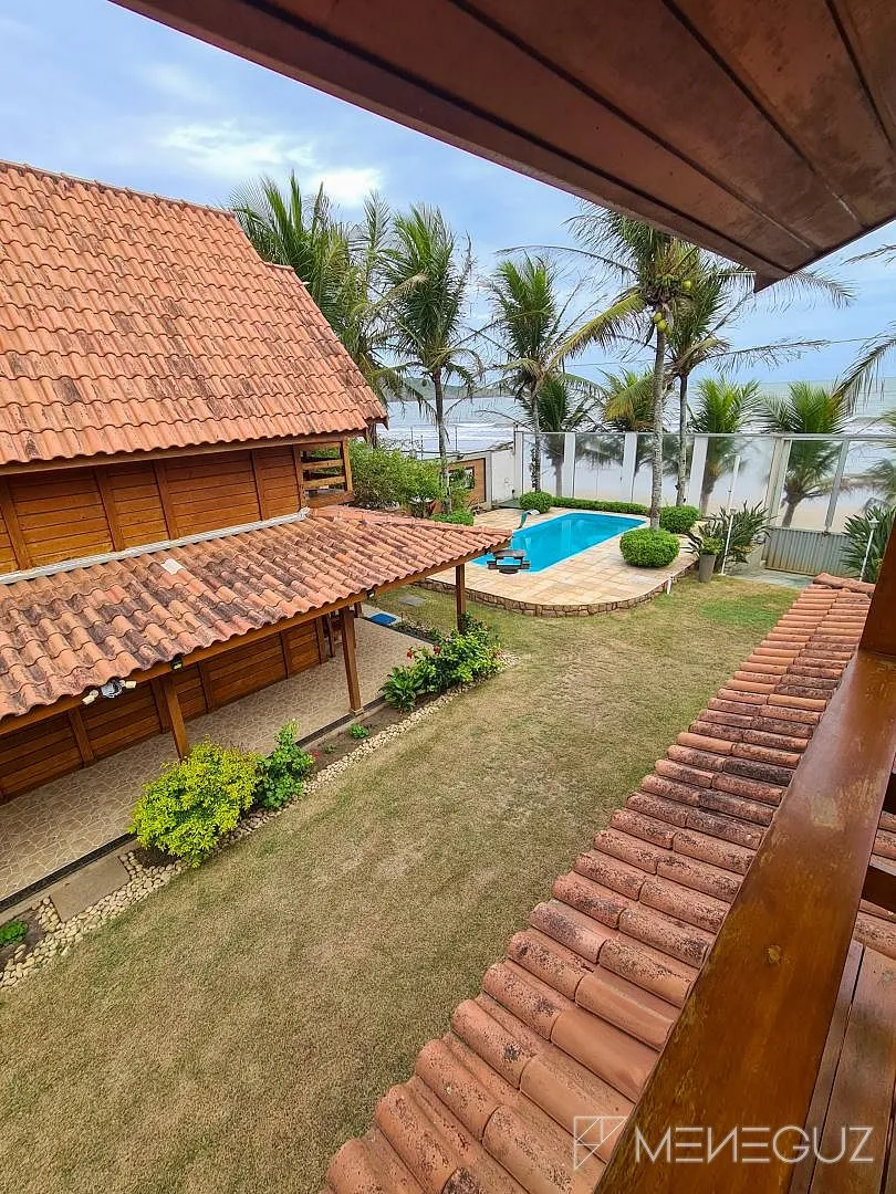 Imagem CASA 6 QUARTOS DE FRENTE TOTAL PARA O MAR, PÉ NA AREIA EM SANTA MÔNICA