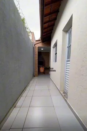Imagem Casa com 2 dormitórios à venda, 100 m² por R$ 375.000 - Caiçara - Praia Grande/SP