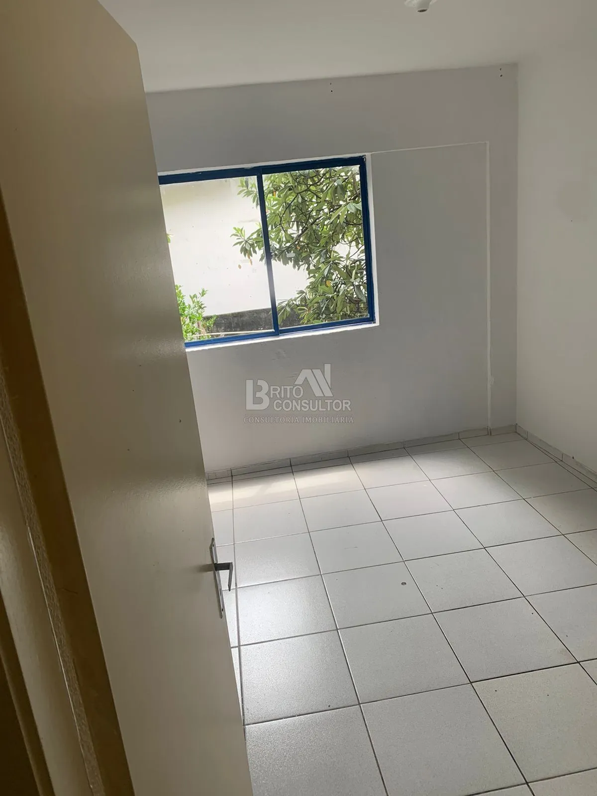 Imagem Aluguel Apartamento 2 Qts, Vaga, Lazer 1050,00