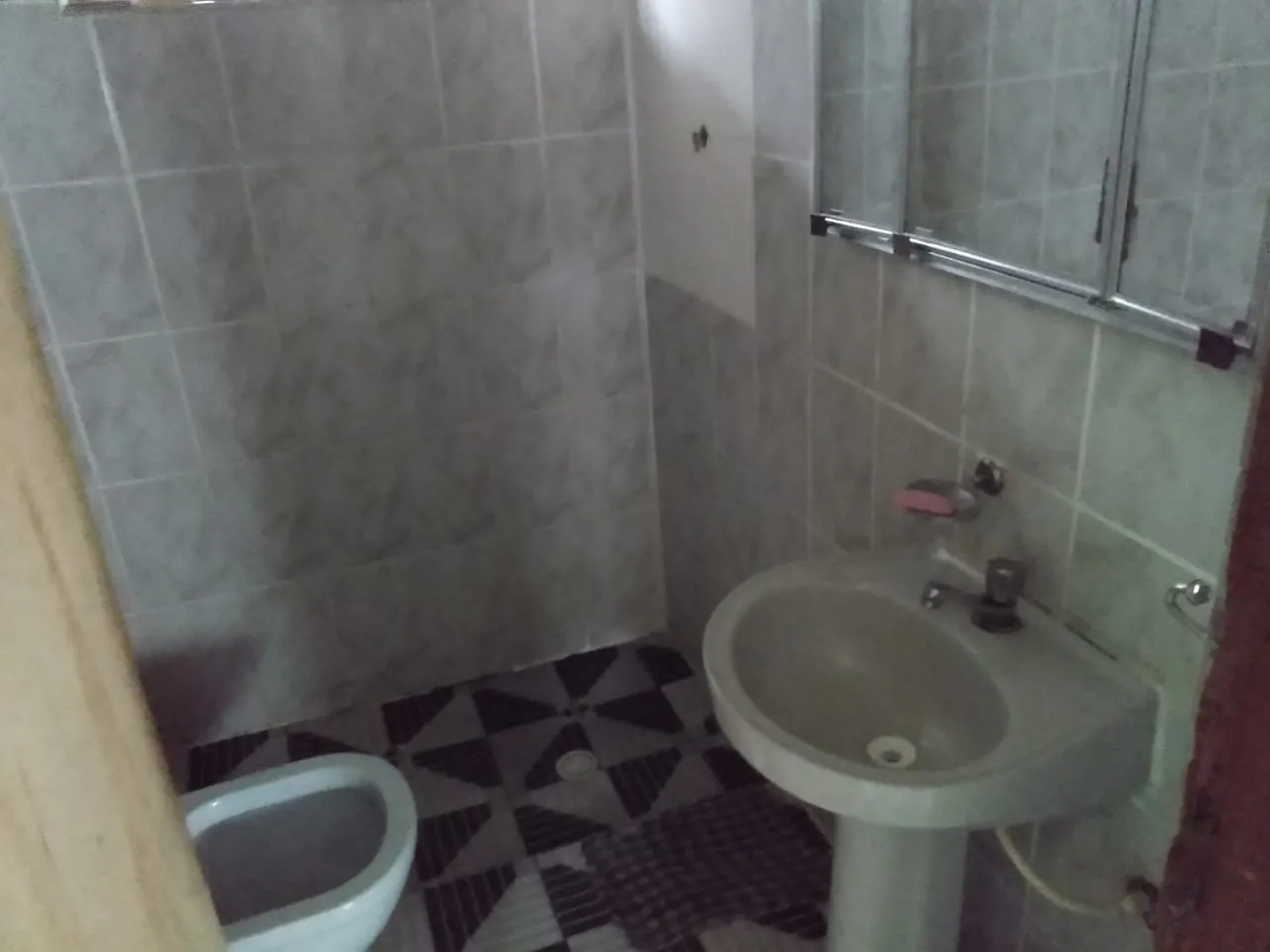 Imagem Casa à venda 2 Quartos, 2 Vagas, 250M², Conjunto Residencial Araretama, Pindamonhangaba - SP