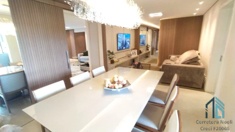 Imagem Apartamento 04 quartos sendo uma suíte, 02 vagas de garagem no Cabral/Ahú em Curitiba PR