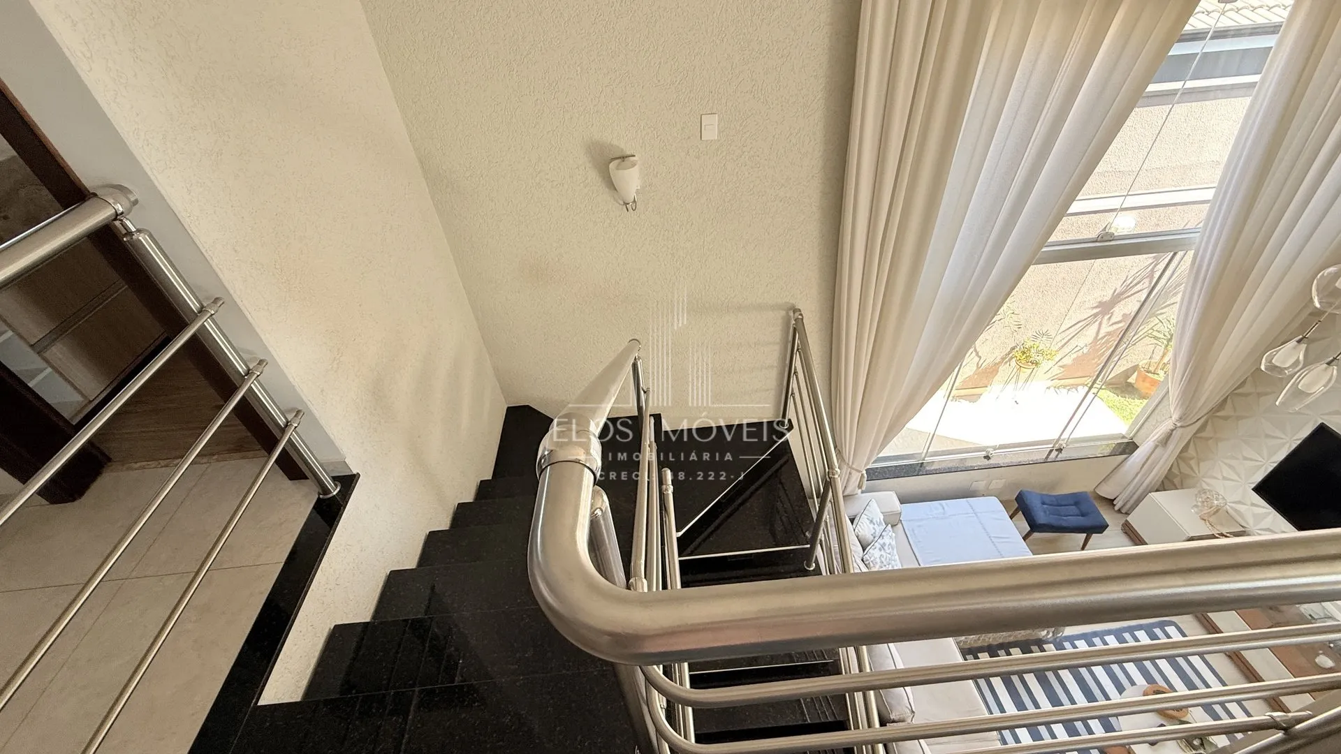 Imagem Sobrado de 3 quartos, 191m² no bairro Parque Residencial Roland, em Limeira