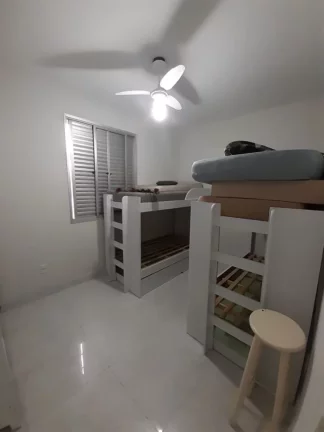 Imagem Belíssima casa linear em condomínio fechado toda reformada composta de 3 quartos sendo uma suíte varanda espaço gourmet com churrasqueira.