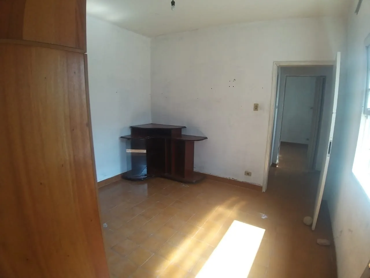 Imagem Casa à venda 3 Quartos, 2 Vagas, 270M², Parque São Domingos, Pindamonhangaba - SP