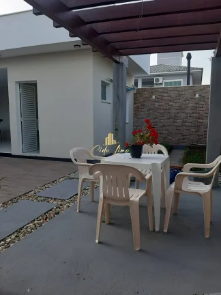 Imagem Casa á venda com 3 Quartos ,187m² - Pedra Branca palhoça SC