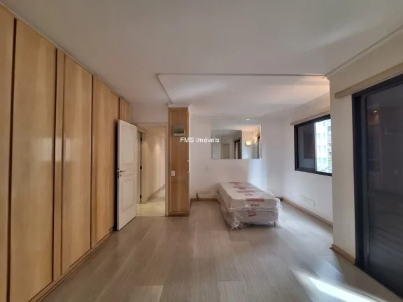 Imagem Apartamento à venda no Brooklin, com 3 Quartos sendo 1 Suíte, 3 Banheiros e 3 Vagas de Garagem.