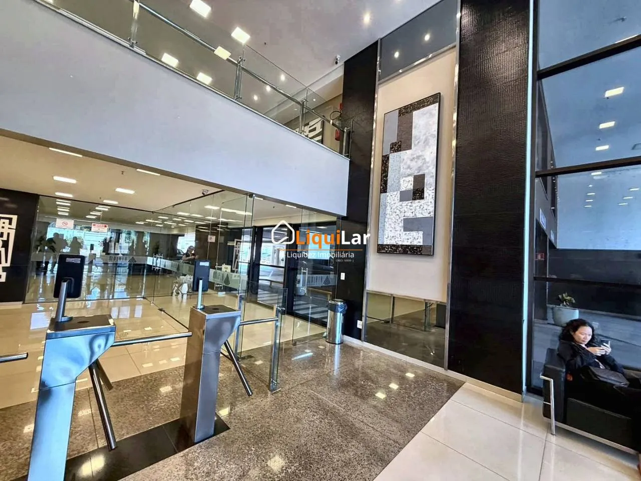Imagem Sala mobiliada no Atrium Corporate com 1 vaga
