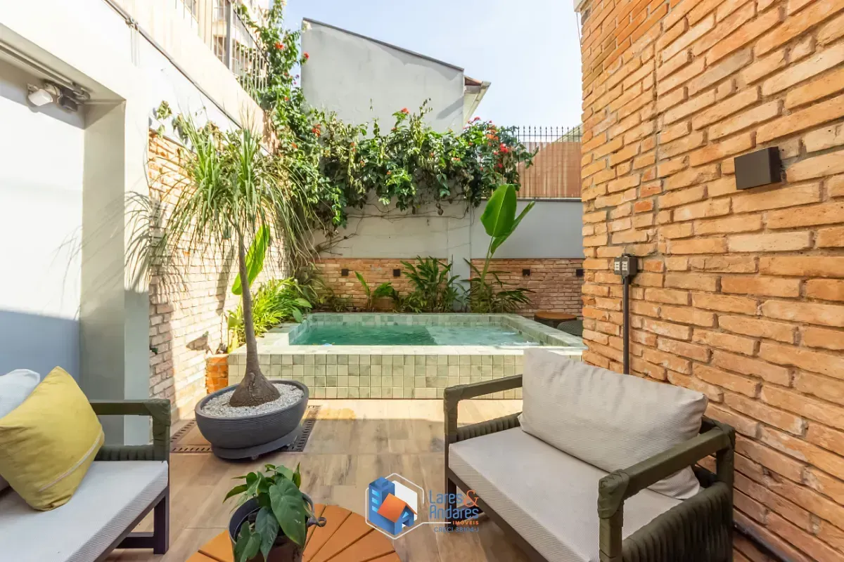 Imagem Casa para venda em Vila Mariana com 3 quartos, sendo 1 suíte, 140m²